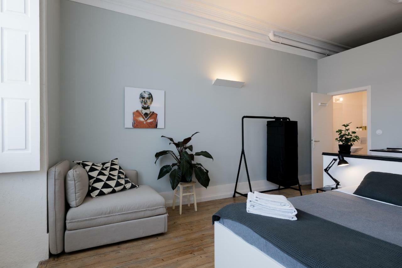 Baixa24 •P2R• Bright Apt In Vibrant Downtown Porto Exterior foto